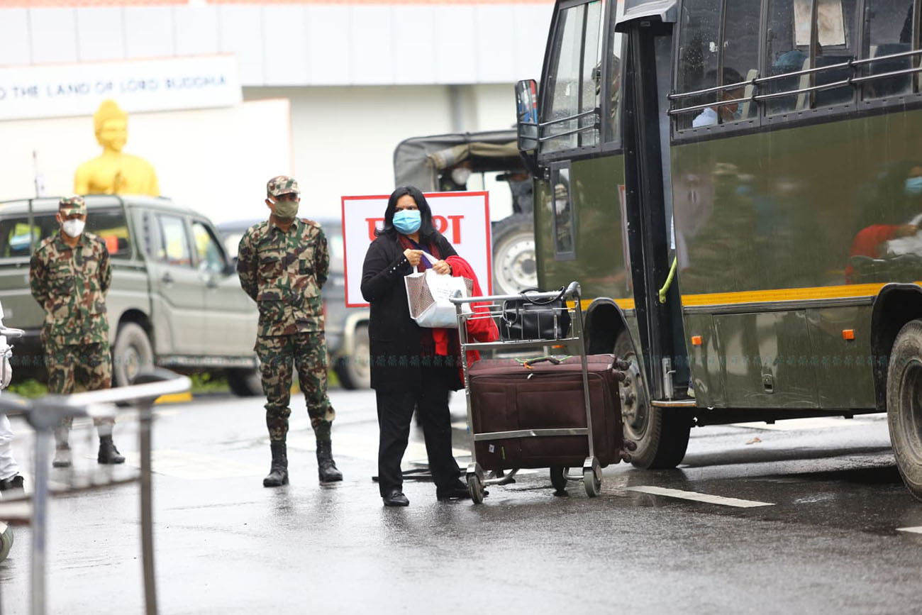 https://raracms.setopati.com/uploads/shares/2020/sujita/passenger at tia/passenger (1).jpg